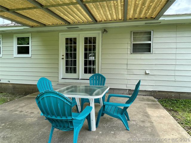 101 E 7th Street, Owasso, OK 74055