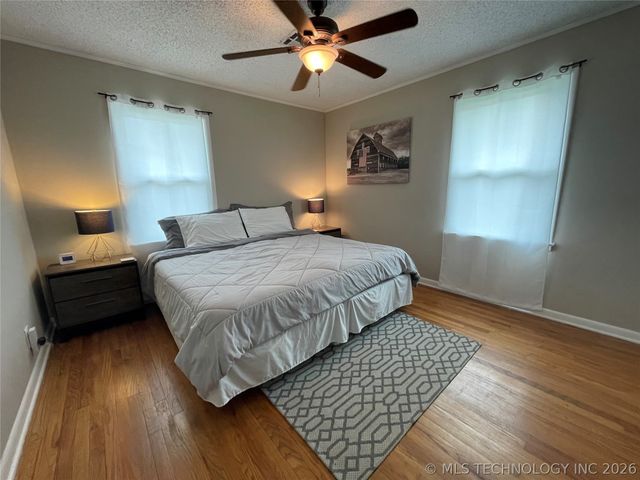 101 E 7th Street, Owasso, OK 74055