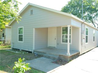 715 Mohawk St, Corpus Christi, TX 78405