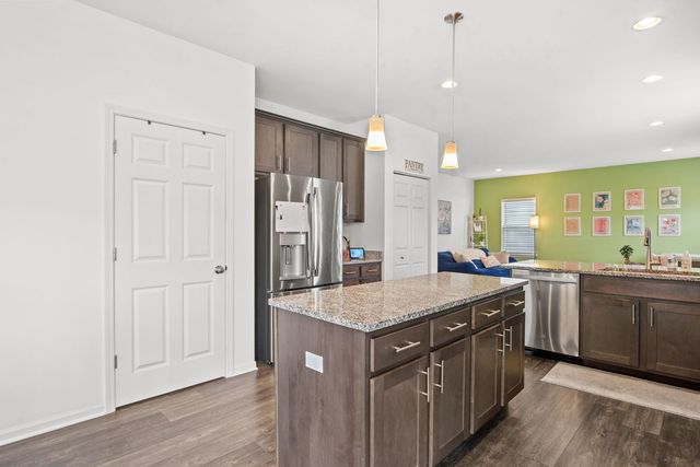 3764 St James Court, Elgin, IL 60124