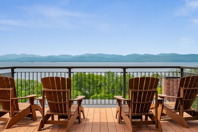 375 North Ave Apt 503, Burlington, VT 05401