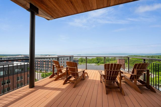 375 North Ave Apt 503, Burlington, VT 05401