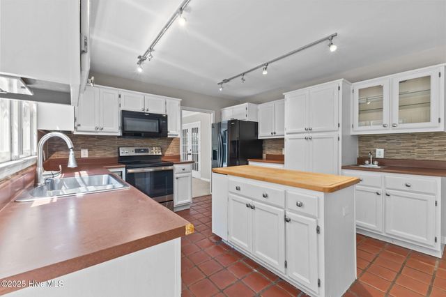 225 Mitchell Road, Southern Pines, NC 28387