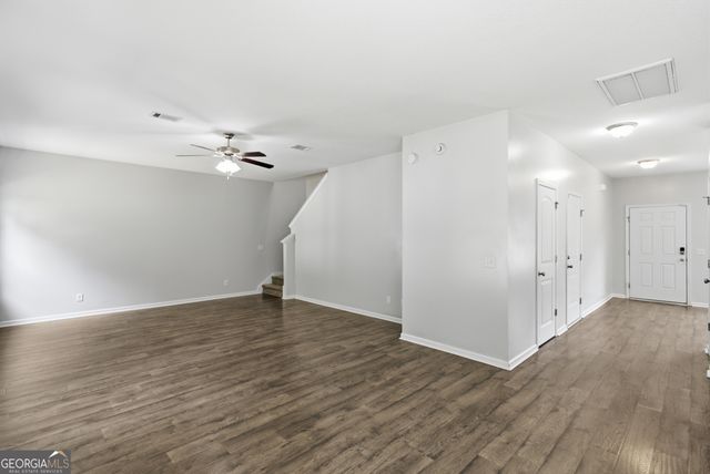 1277 Peacock Trail, Hinesville, GA 31313