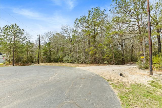 8764 Lauren Lane, Waller, TX 77484