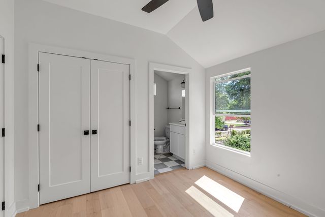 1109 N 2nd St, Nashville, TN 37207