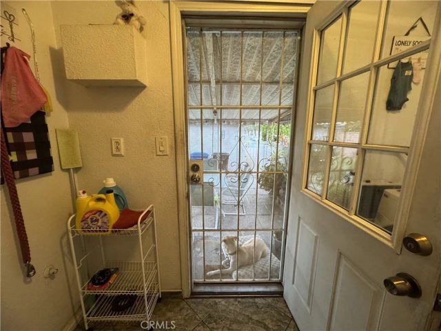 6170 Downey Avenue, Long Beach, CA 90805