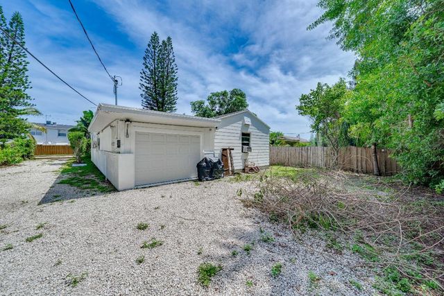 2405-2407 N East Coast Street, Lake Worth Beach, FL 33460