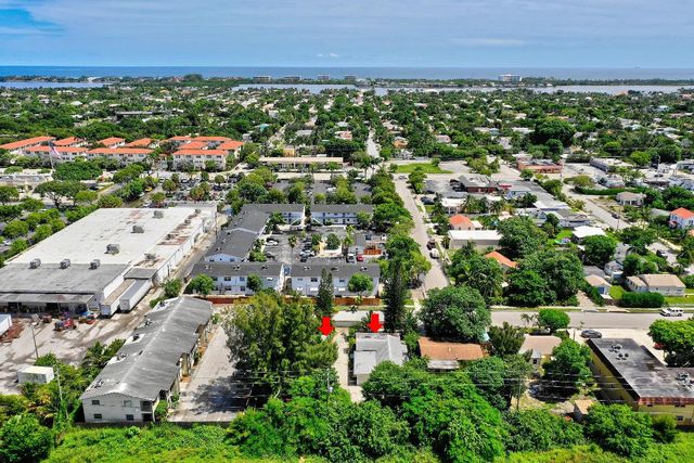 2405-2407 N East Coast Street, Lake Worth Beach, FL 33460