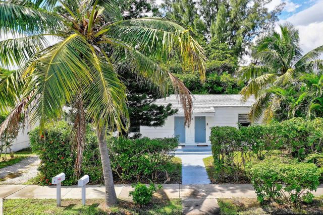 2405-2407 N East Coast Street, Lake Worth Beach, FL 33460