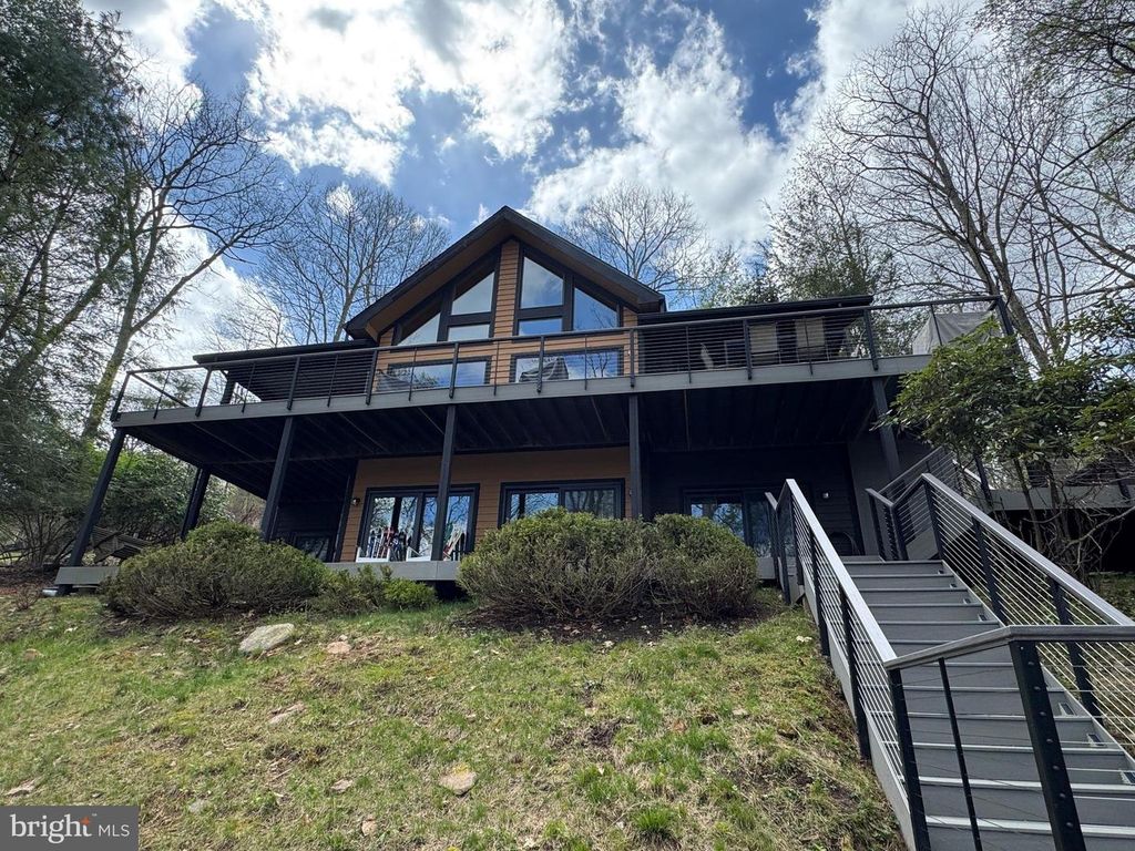 Image 3 of property listing at 2119 MARSH HILL RD, Mc Henry, MD 21541