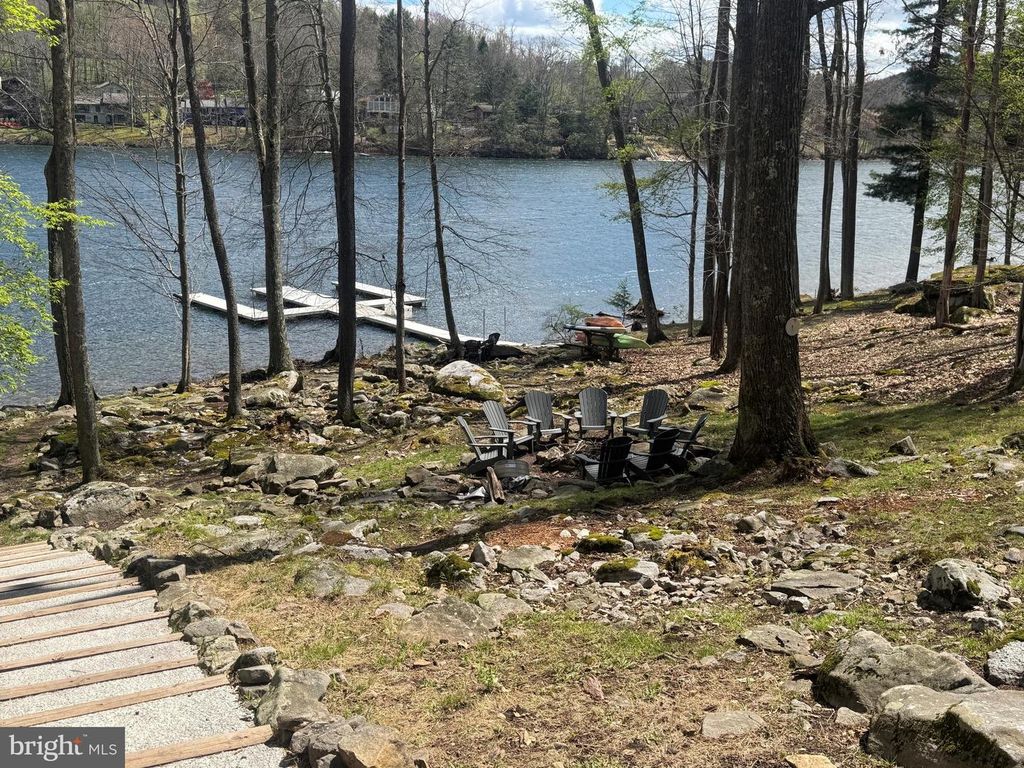 Image 30 of property listing at 2119 MARSH HILL RD, Mc Henry, MD 21541