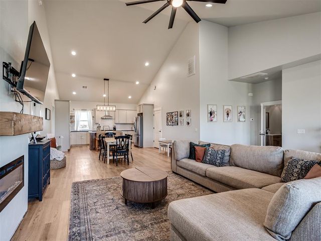 17060 W Camp Road, Cashion, OK 73016