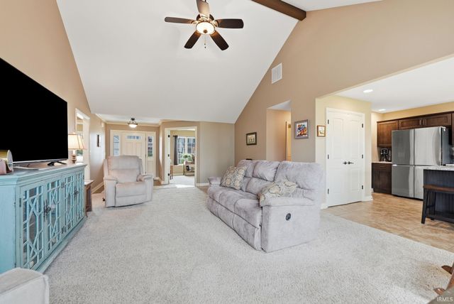 1112 Woodland Pass, Fort Wayne, IN 46818