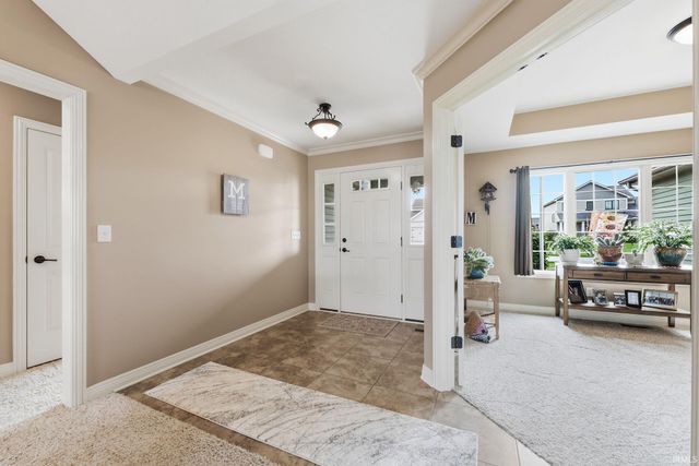 1112 Woodland Pass, Fort Wayne, IN 46818