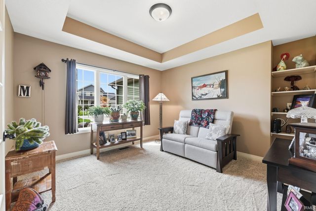 1112 Woodland Pass, Fort Wayne, IN 46818