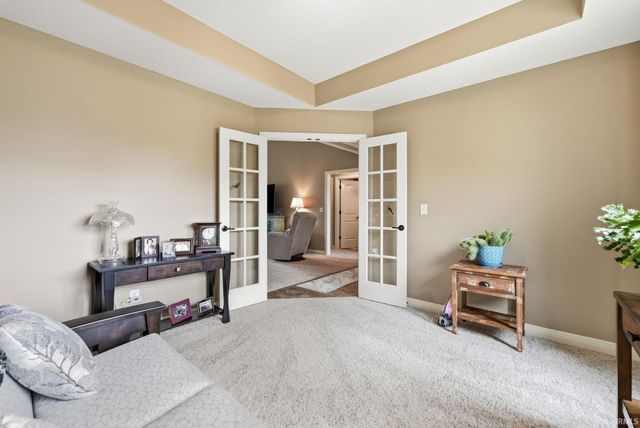 1112 Woodland Pass, Fort Wayne, IN 46818