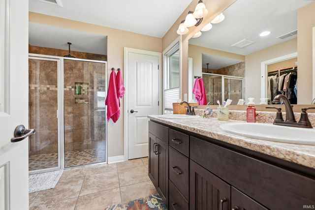 1112 Woodland Pass, Fort Wayne, IN 46818