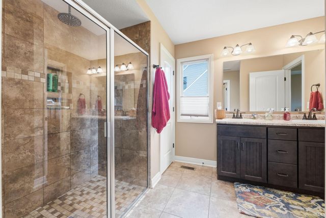 1112 Woodland Pass, Fort Wayne, IN 46818