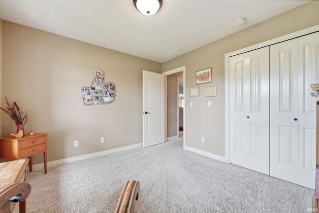 1112 Woodland Pass, Fort Wayne, IN 46818