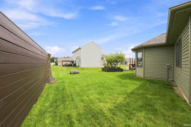 1112 Woodland Pass, Fort Wayne, IN 46818
