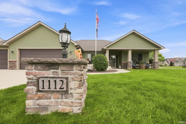 1112 Woodland Pass, Fort Wayne, IN 46818