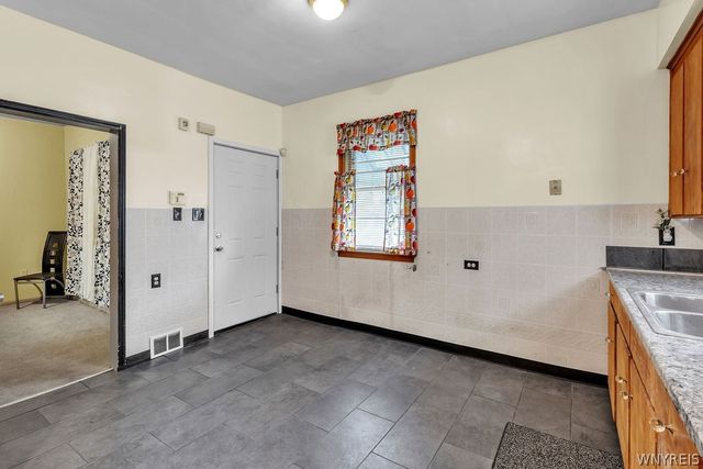 1319 15th Street, Niagara Falls, NY 14301