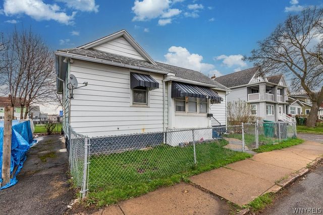 1319 15th Street, Niagara Falls, NY 14301