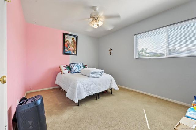 3949 Grandon, San Marcos, CA 92078