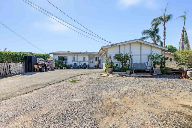 3949 Grandon, San Marcos, CA 92078