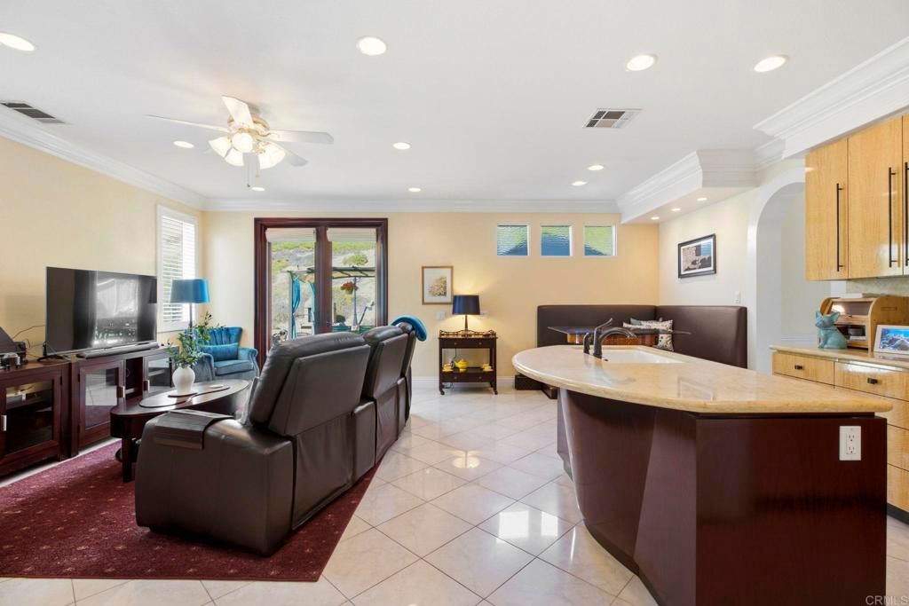 6056 Paseo Pradera, Carlsbad, CA 92009 — photo 5