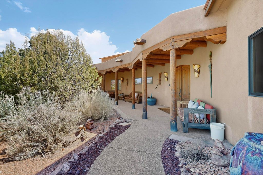 Image 6 of property listing at 740 Culebra Road, Jemez Pueblo, NM 87024
