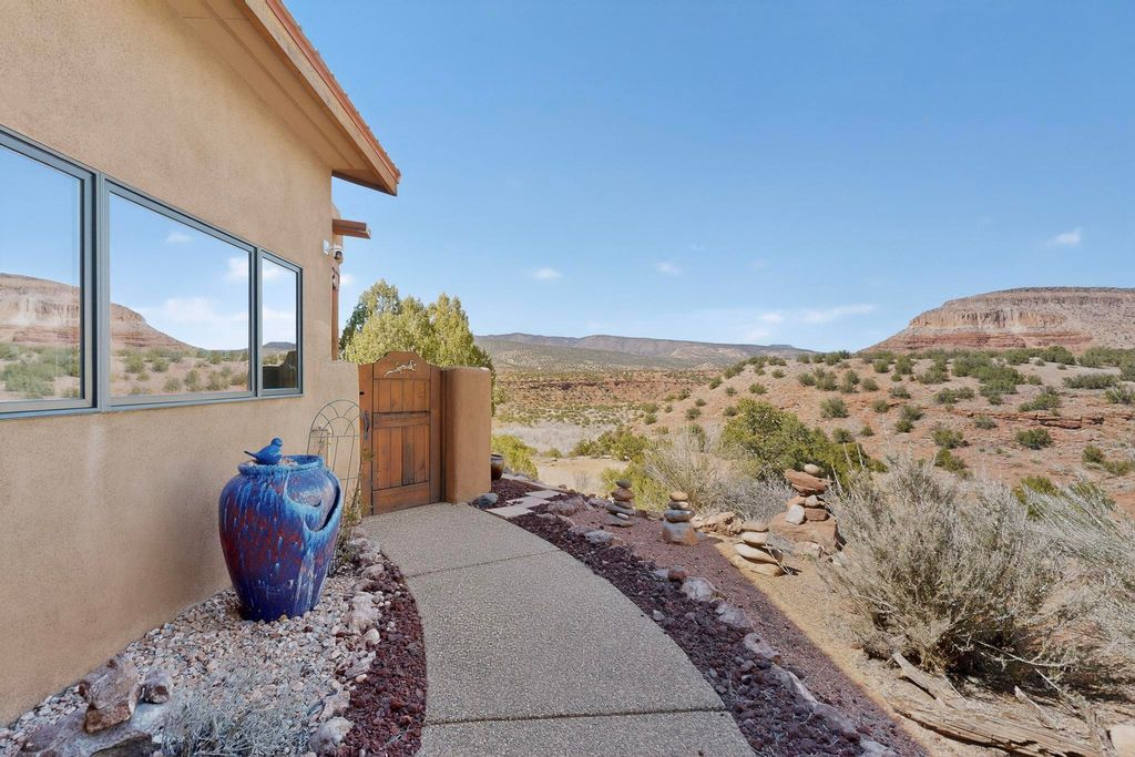 Image 7 of property listing at 740 Culebra Road, Jemez Pueblo, NM 87024