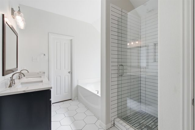 2201 Willow Creek Drive, Little Elm, TX 75068