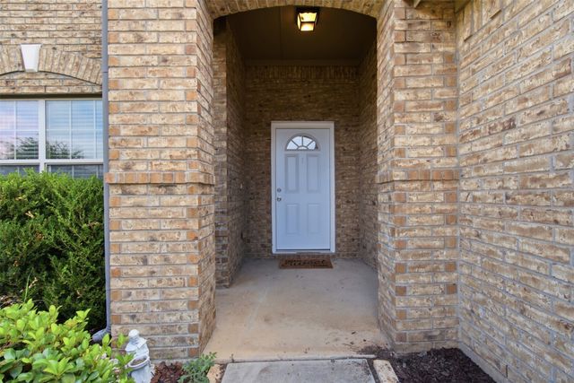 2201 Willow Creek Drive, Little Elm, TX 75068