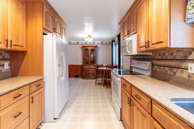 1236 96th Street, Niagara Falls, NY 14304