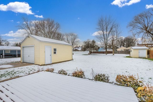 1236 96th Street, Niagara Falls, NY 14304