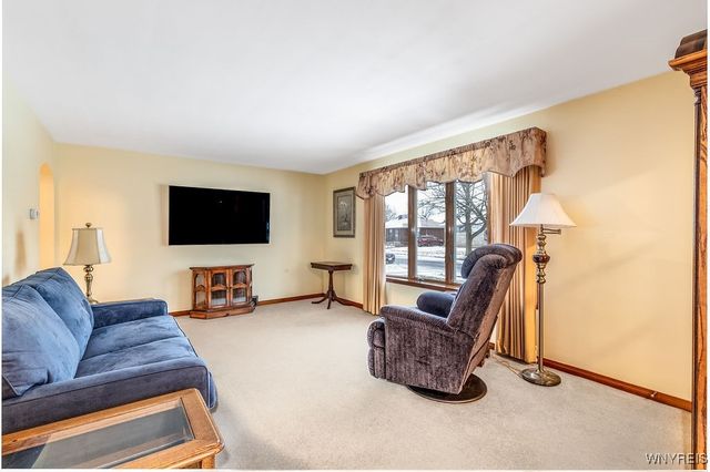 1236 96th Street, Niagara Falls, NY 14304