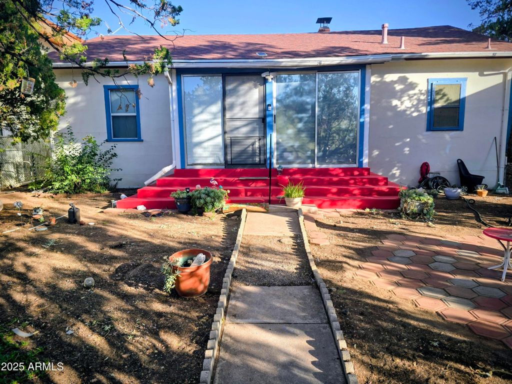 110 ARIZONA Street, Bisbee, AZ 85603