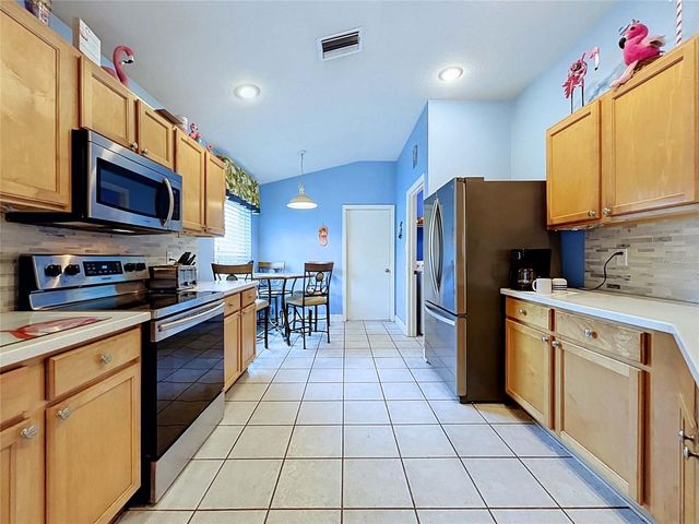 5605 CANNONADE DRIVE, Wesley Chapel, FL 33544