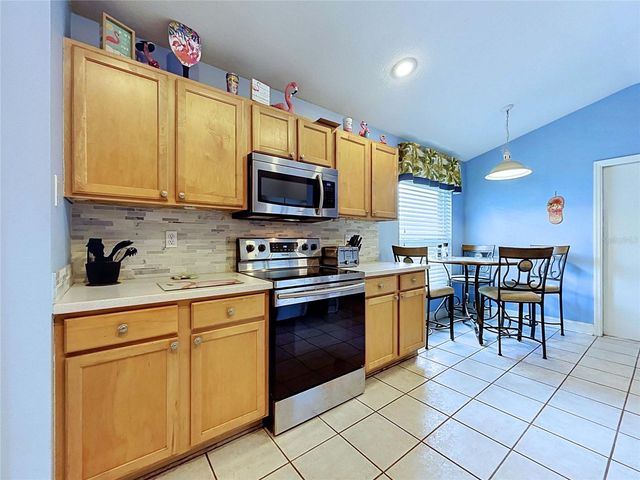 5605 CANNONADE DRIVE, Wesley Chapel, FL 33544