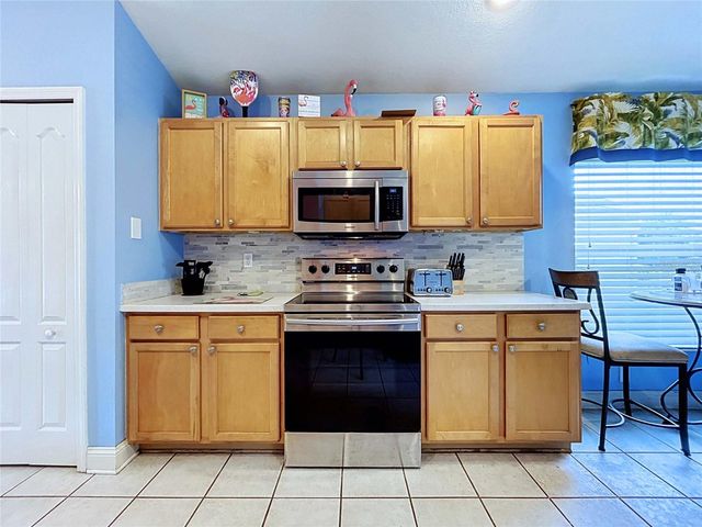 5605 CANNONADE DRIVE, Wesley Chapel, FL 33544