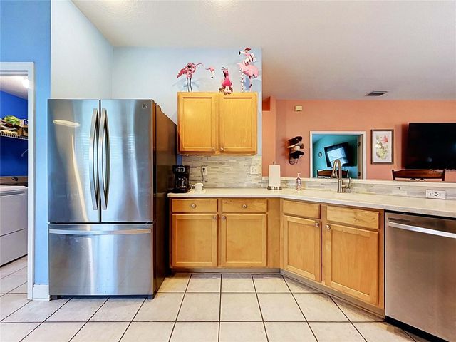 5605 CANNONADE DRIVE, Wesley Chapel, FL 33544