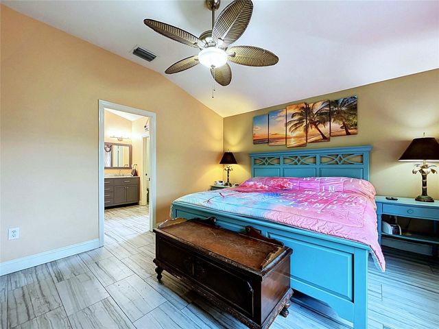 5605 CANNONADE DRIVE, Wesley Chapel, FL 33544