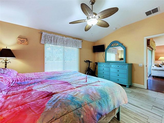 5605 CANNONADE DRIVE, Wesley Chapel, FL 33544