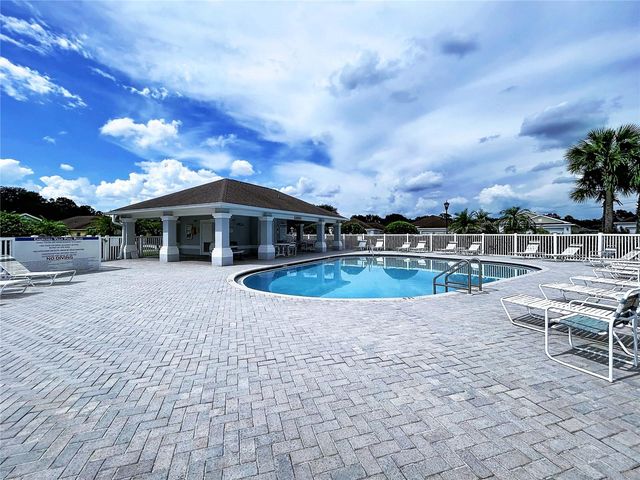 5605 CANNONADE DRIVE, Wesley Chapel, FL 33544