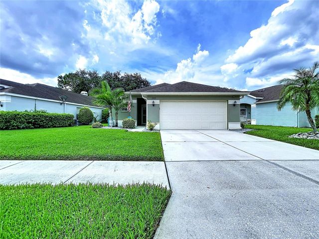 5605 CANNONADE DRIVE, Wesley Chapel, FL 33544