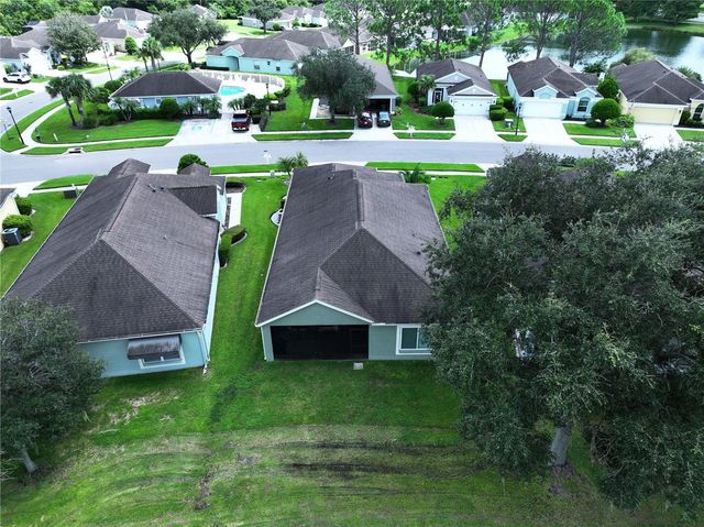 5605 CANNONADE DRIVE, Wesley Chapel, FL 33544