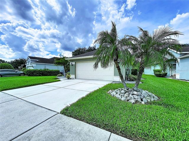 5605 CANNONADE DRIVE, Wesley Chapel, FL 33544