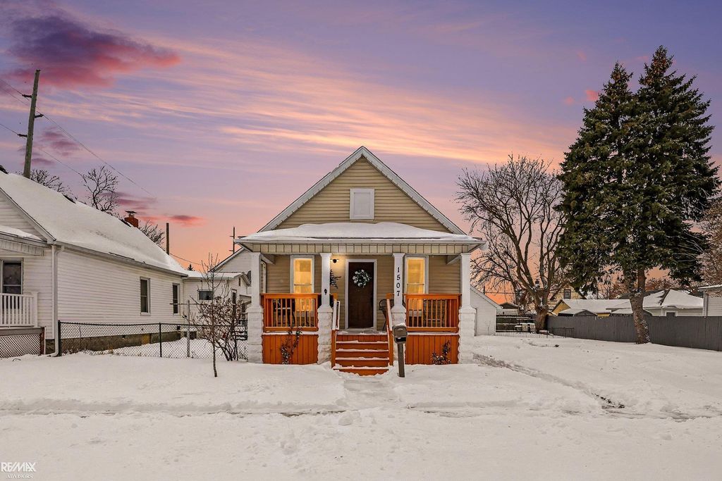 1507 Elk Street, Port Huron, MI 48060